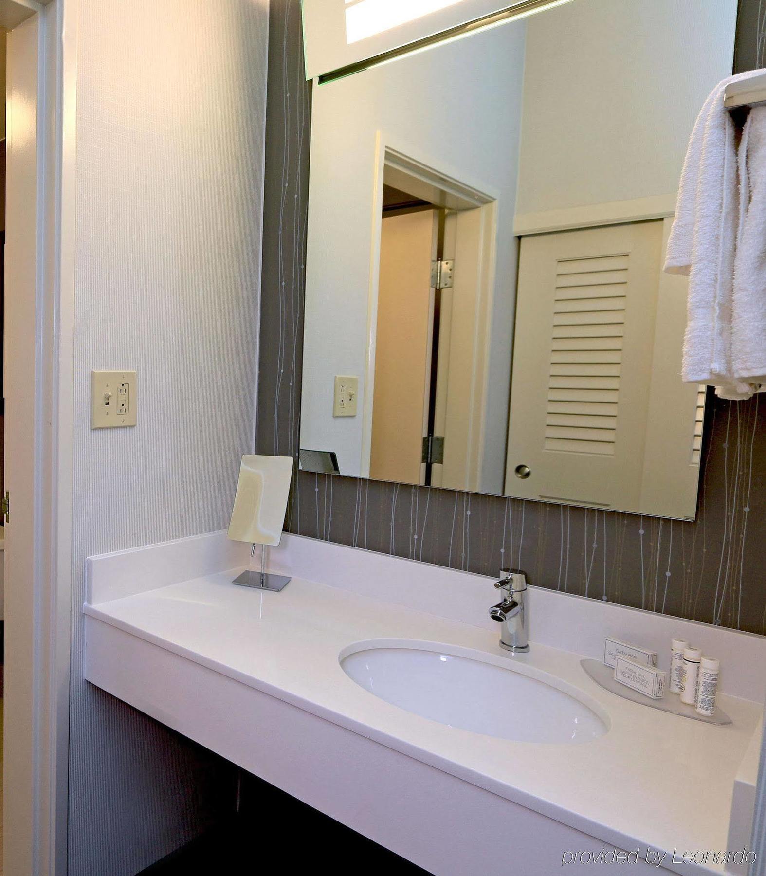 Courtyard By Marriott- Austin Round Rock Hotel Ngoại thất bức ảnh